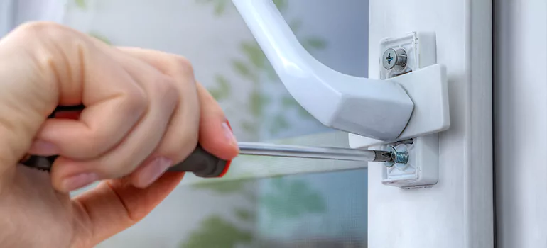 Window Crack Repair in Miami Beach, FL