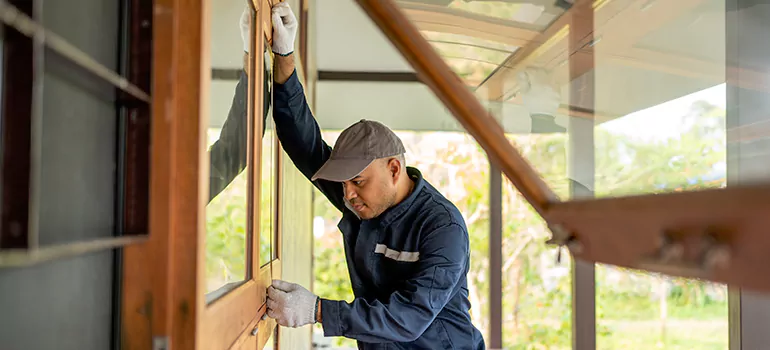 Double Hung Vinyl Window Sash Replacement in Miami Beach, FL